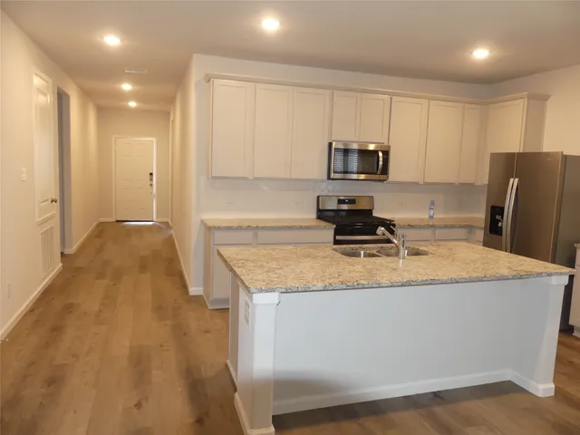 $1,900 | 9547 Caney Trails Road, Conroe, TX 77303