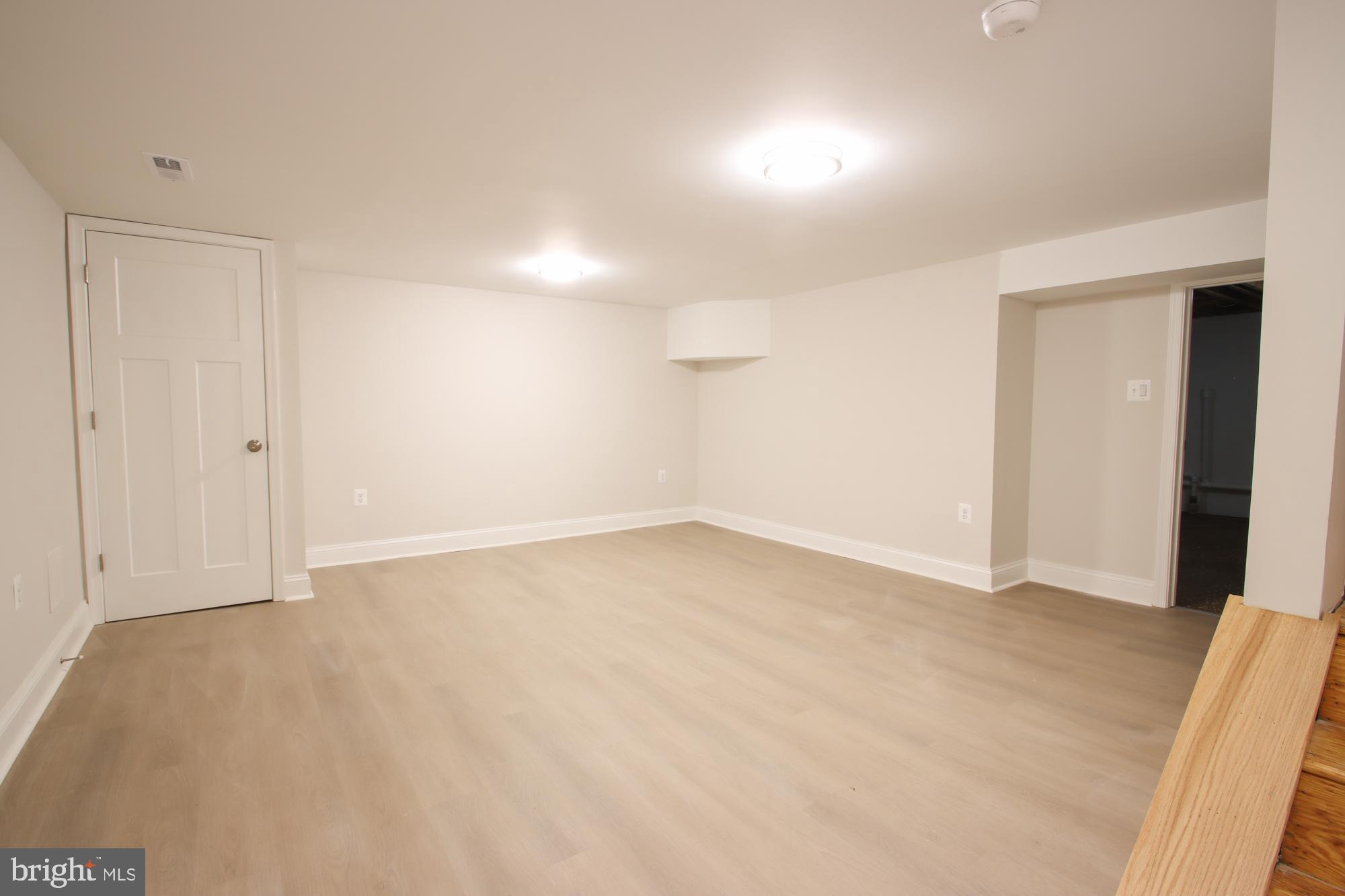 1806 Loch Shiel Road Towson, MD 21286 - Photo 20 of 23