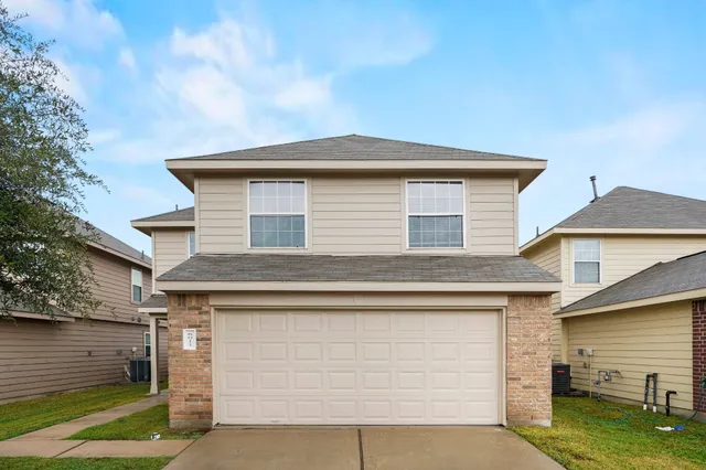 $2,045 | 6011 Fading Night Drive, Houston, TX 77048