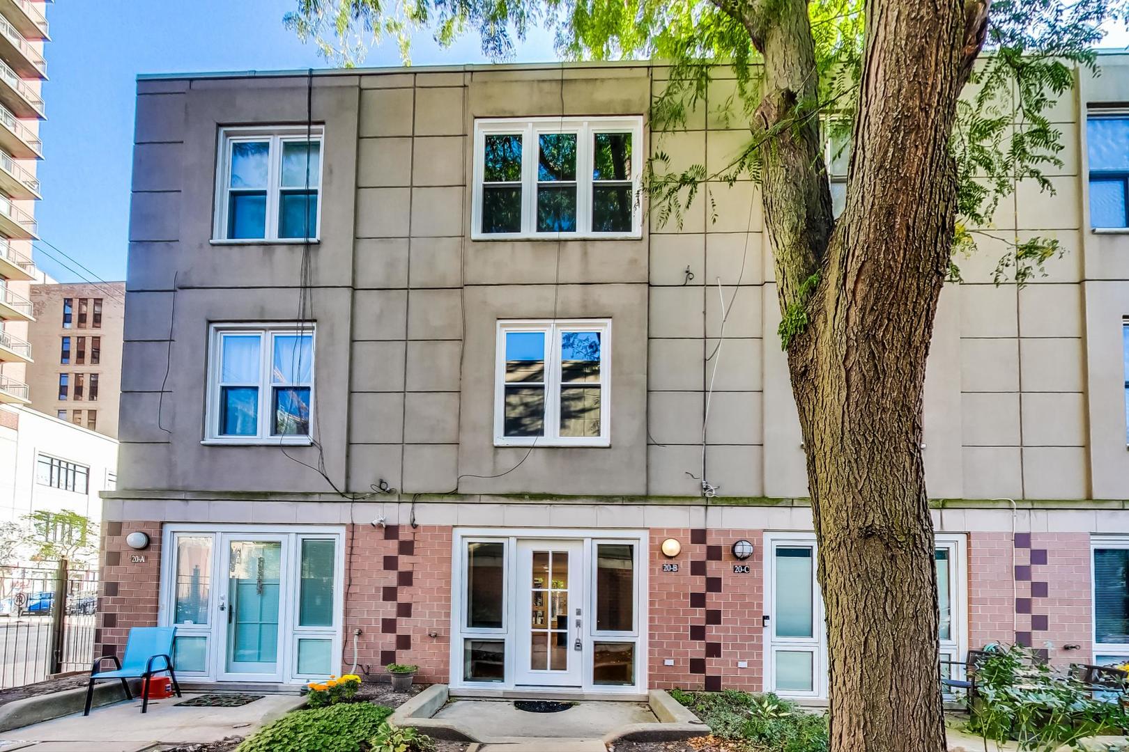 20 West 15th Street, Unit B Chicago, IL 60605 - Photo 1 of 21 front view of brick building with a yard