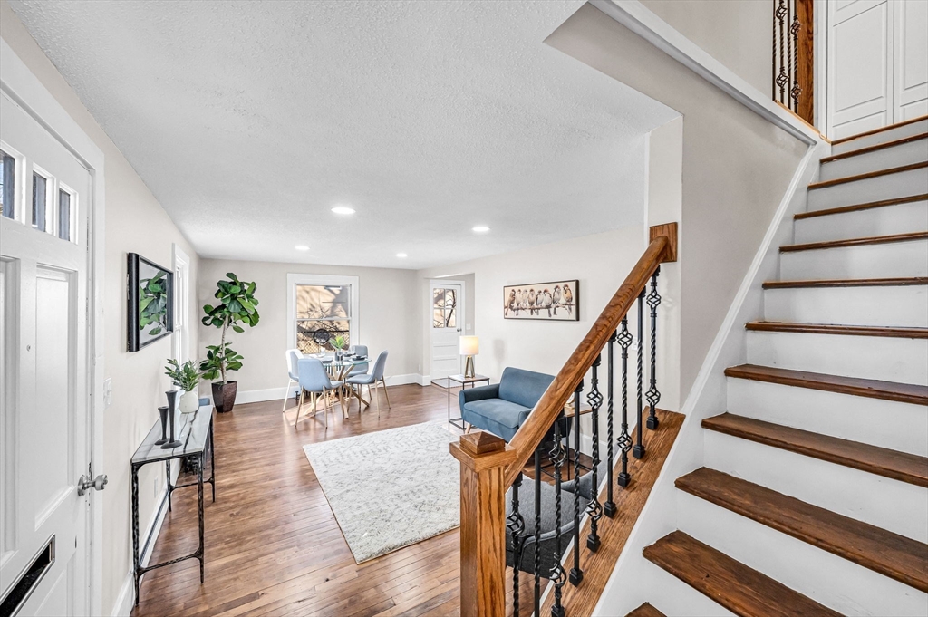 97 Parallel Street Springfield, MA 01104 - Photo 3 of 42