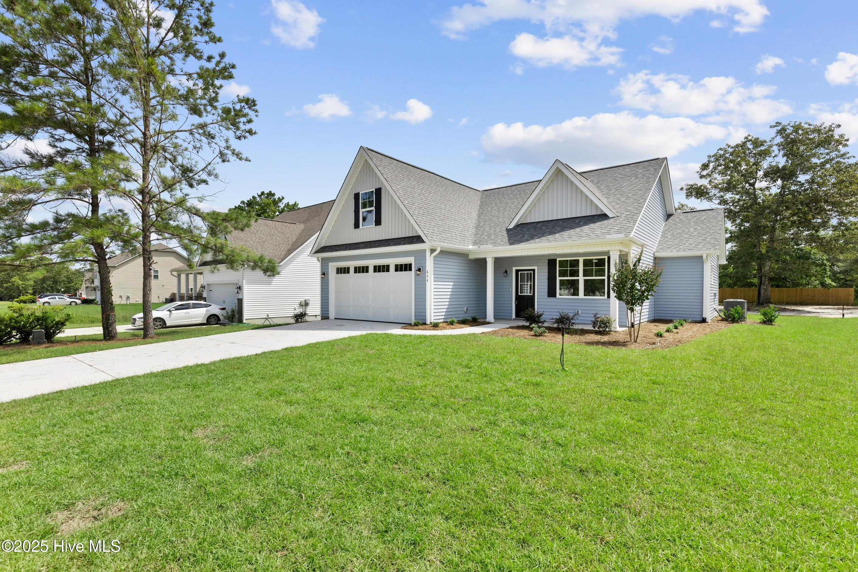 654 Sanctuary Point Southwest Supply, NC 28462 - Photo 4 of 81 mls-IMG_6009