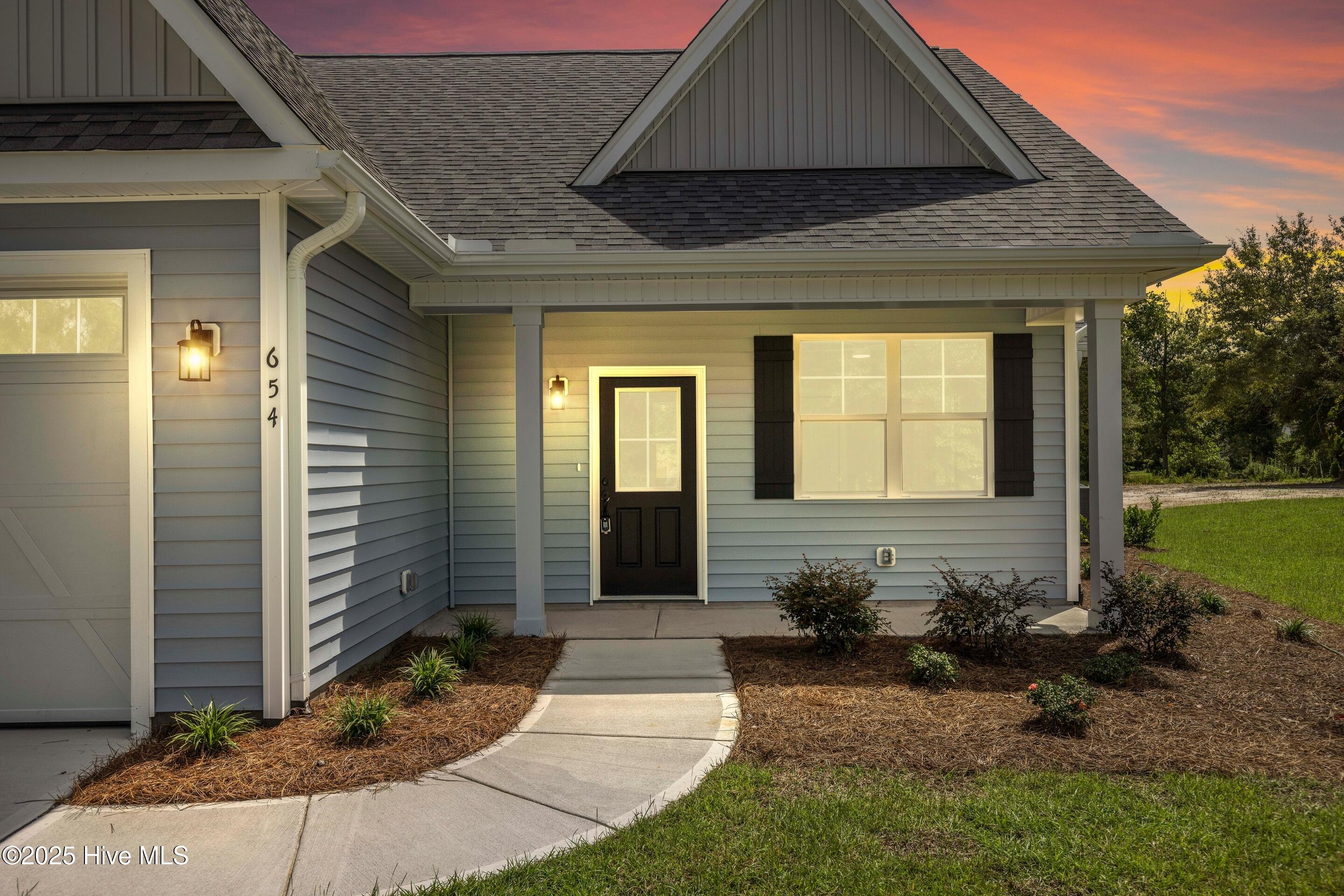 654 Sanctuary Point Southwest Supply, NC 28462 - Photo 7 of 81 mls-IMG_6012 (2)