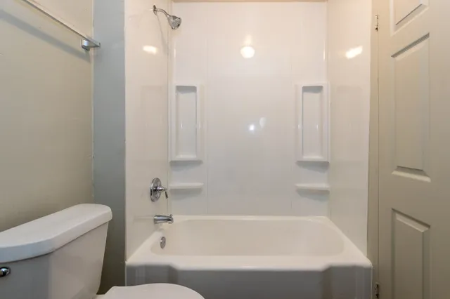 $777 | 1435 Magnolia Street, Unit B, Beaumont, TX 77701