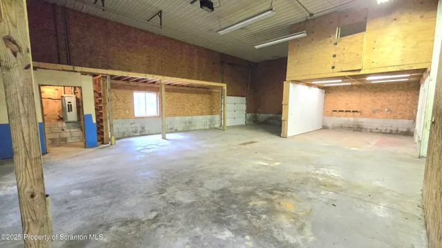 $432,500 | 2311 Motichka Road, Moscow, PA 18444