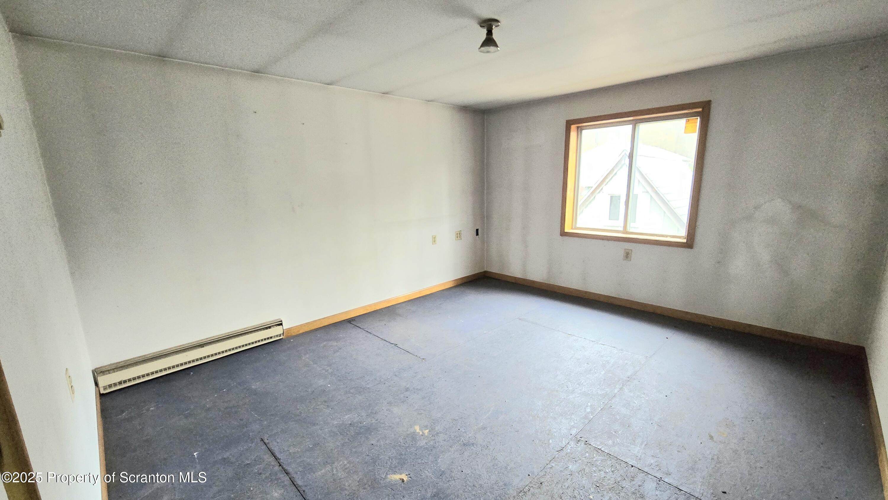 2311 Motichka Road Moscow, PA 18444 - Photo 69 of 89 an empty room with a window