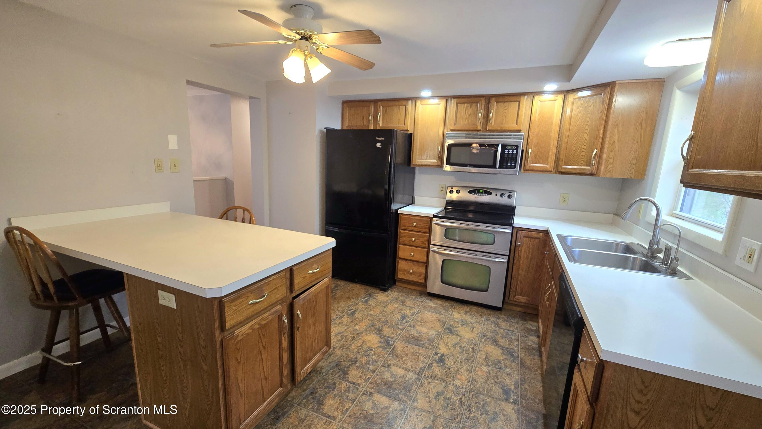 2311 Motichka Road Moscow, PA 18444 - Photo 9 of 89 20251011_125729