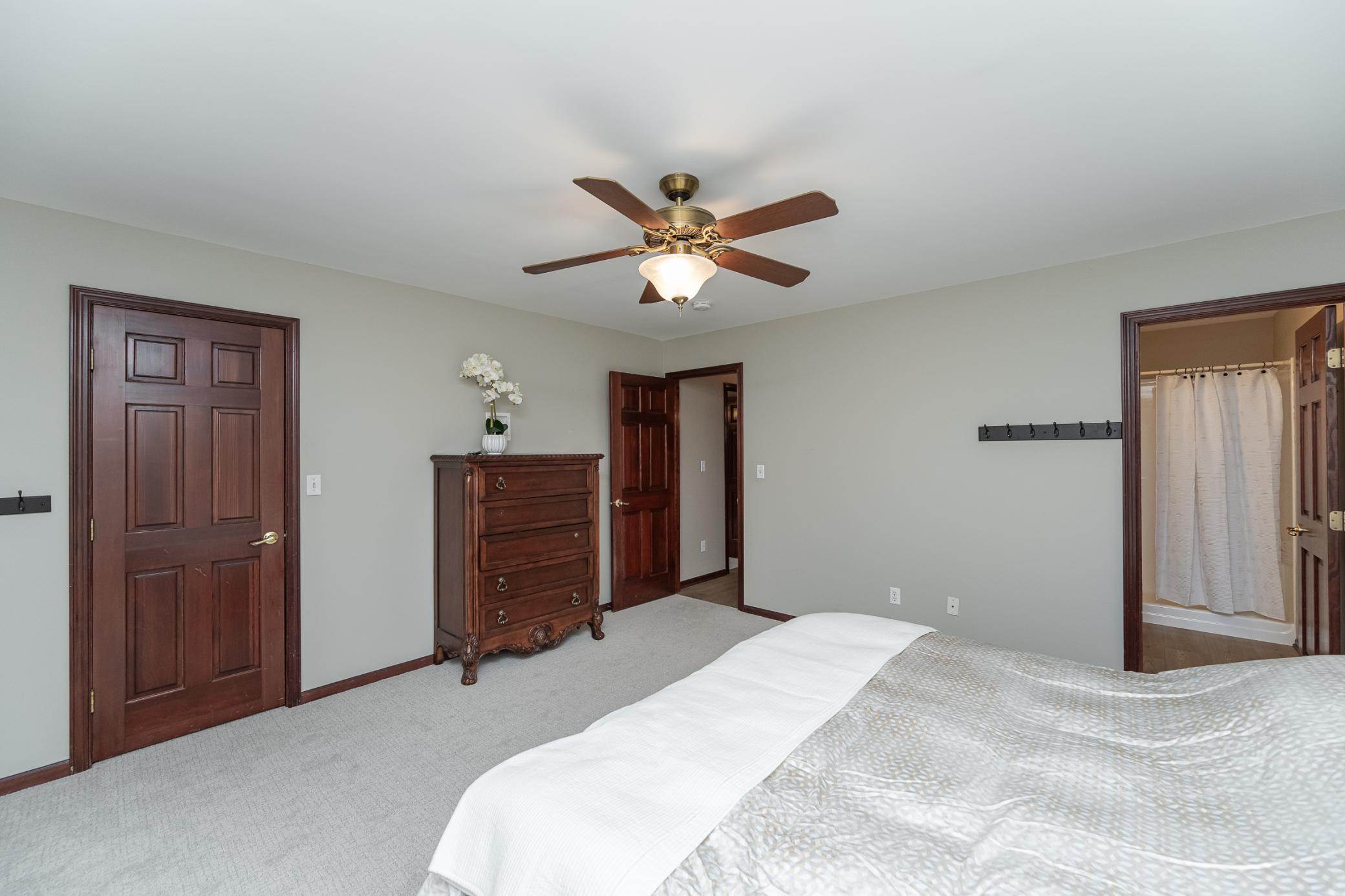 3031 Mayowood Common Circle Southwest Rochester, MN 55902 - Photo 23 of 43