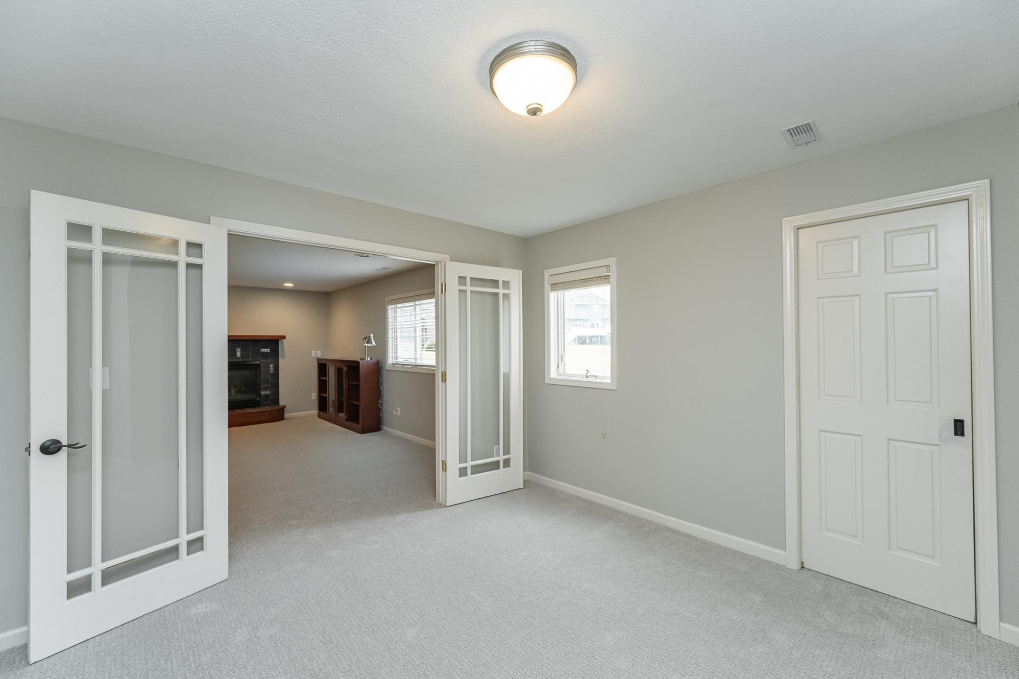 3031 Mayowood Common Circle Southwest Rochester, MN 55902 - Photo 30 of 43