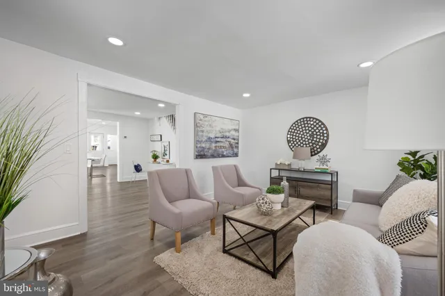 $299,000 | 53 Spring Garden Street, Riverside, NJ 08075