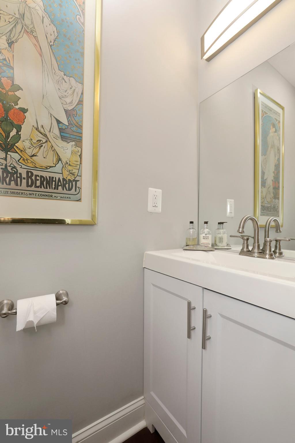 409 36th Street Northeast Washington, DC 20019 - Photo 21 of 32