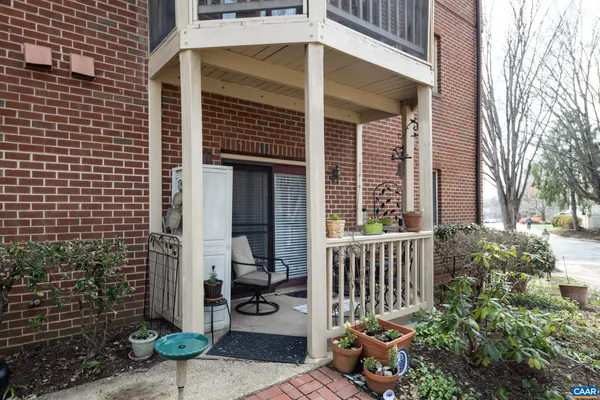 $234,900 | 1325 Branchlands Drive, Unit E, Charlottesville, VA 22901