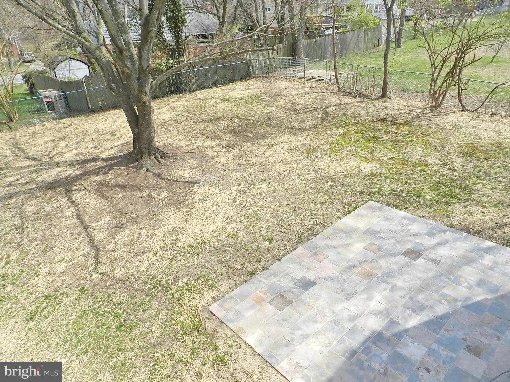11615 Gilsan Street Silver Spring, MD 20902 - Photo 29 of 30 Exterior (Rear)