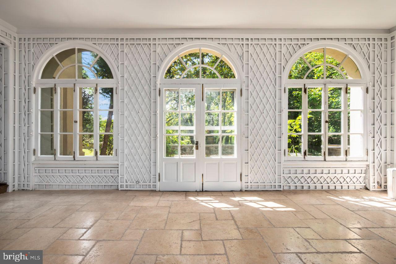 1539 Hampton Road Rydal, PA 19046 - Photo 20 of 87