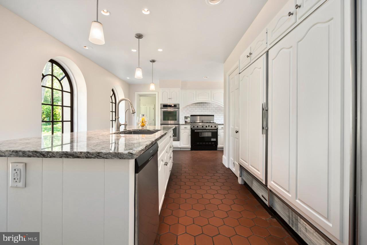 1539 Hampton Road Rydal, PA 19046 - Photo 30 of 87