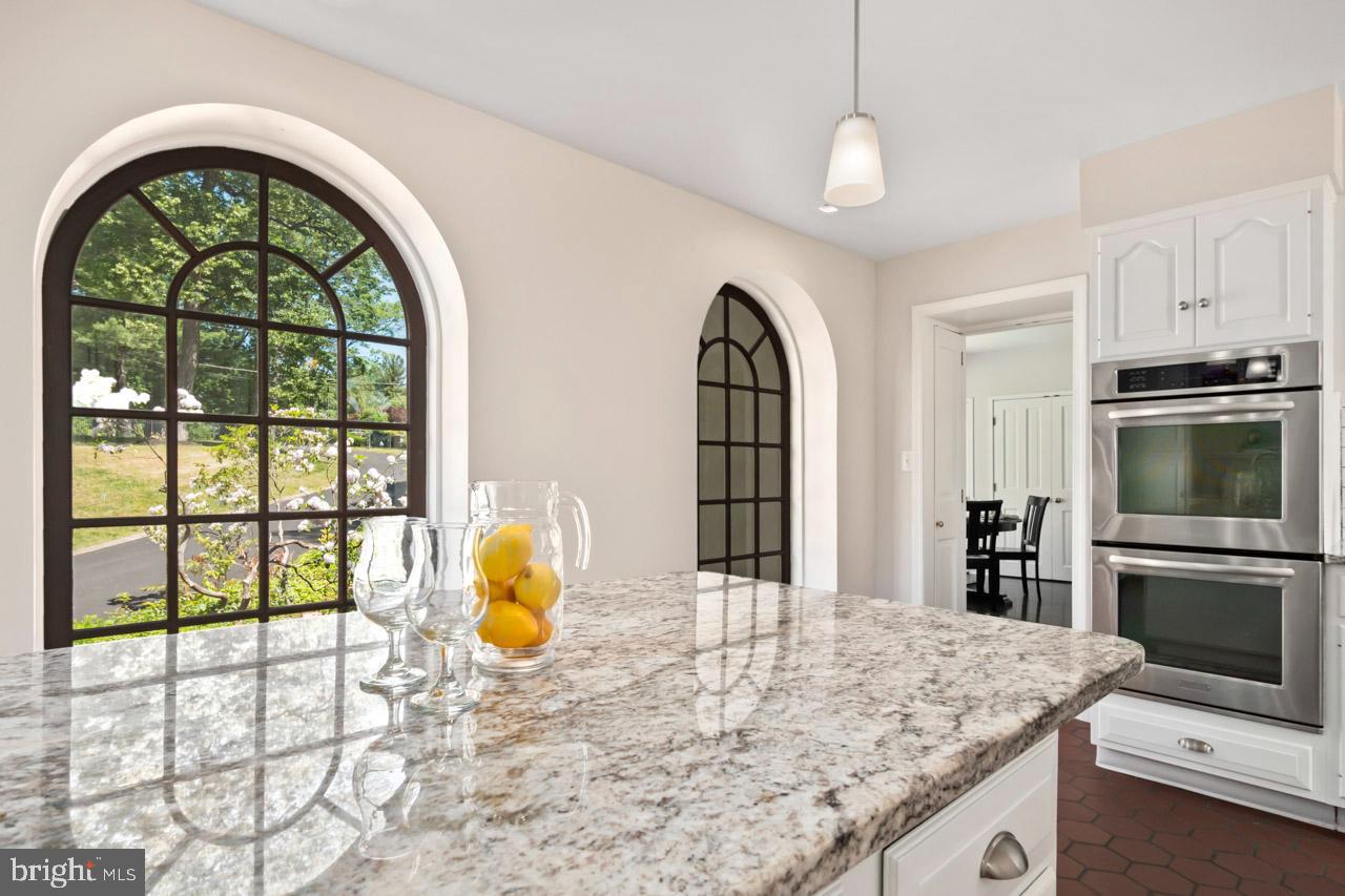 1539 Hampton Road Rydal, PA 19046 - Photo 32 of 87