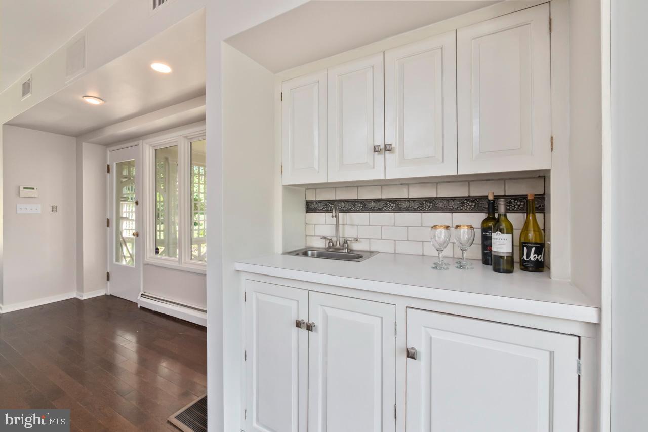 1539 Hampton Road Rydal, PA 19046 - Photo 36 of 87