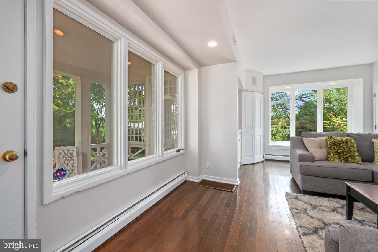 1539 Hampton Road Rydal, PA 19046 - Photo 38 of 87