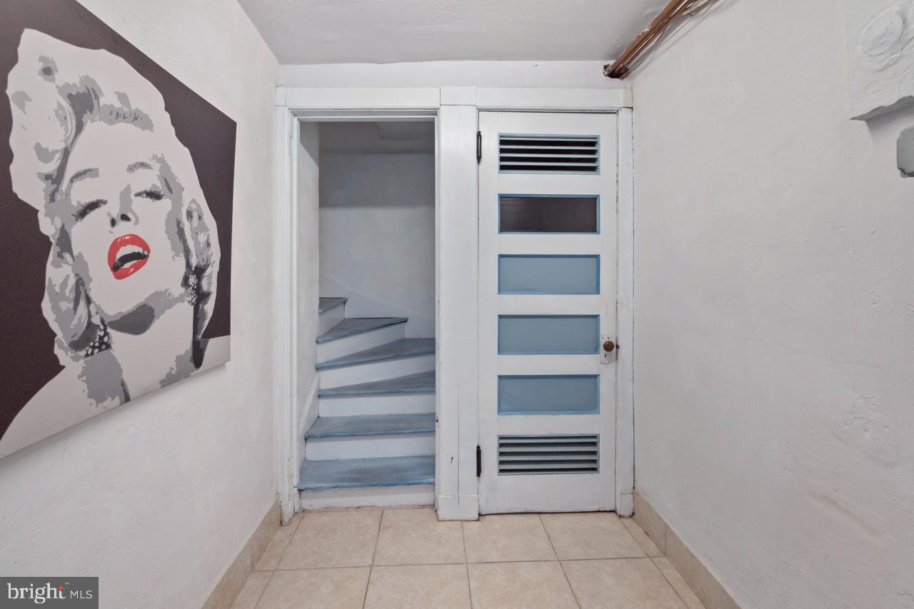 1539 Hampton Road Rydal, PA 19046 - Photo 41 of 87