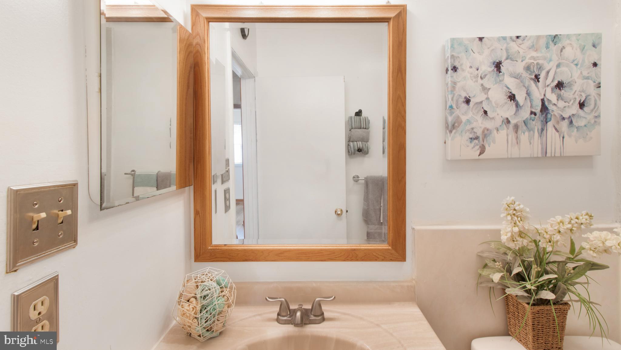 1428 Gibsonwood Road Baltimore, MD 21228 - Photo 23 of 58 First Bathroom