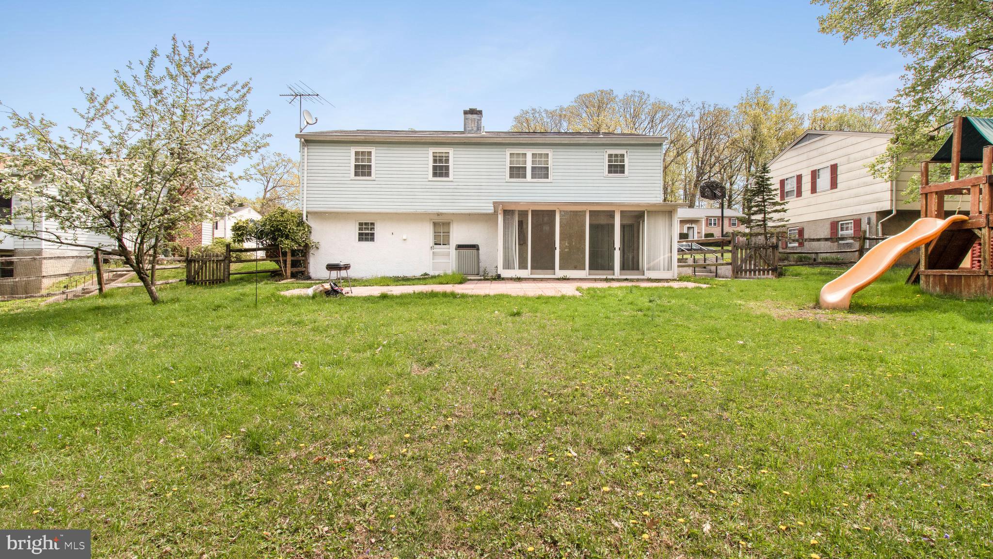 1428 Gibsonwood Road Baltimore, MD 21228 - Photo 57 of 58 Large Backyard