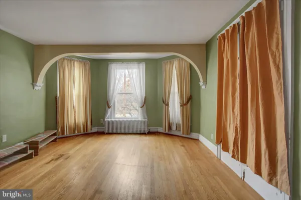 $289,900 | 230 West 2nd Street, Waynesboro, PA 17268