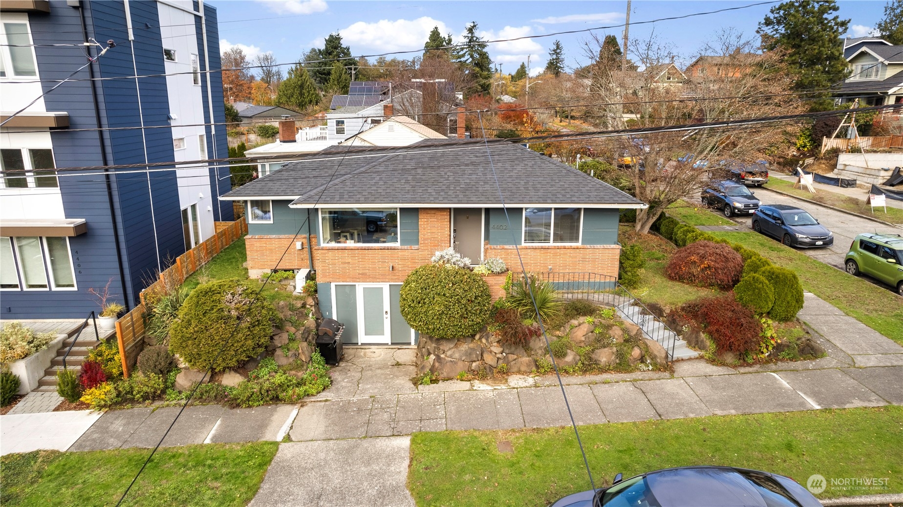 4402 Southwest Holly Street Seattle, WA 98136 - Photo 1 of 29 Gallery Image 1
