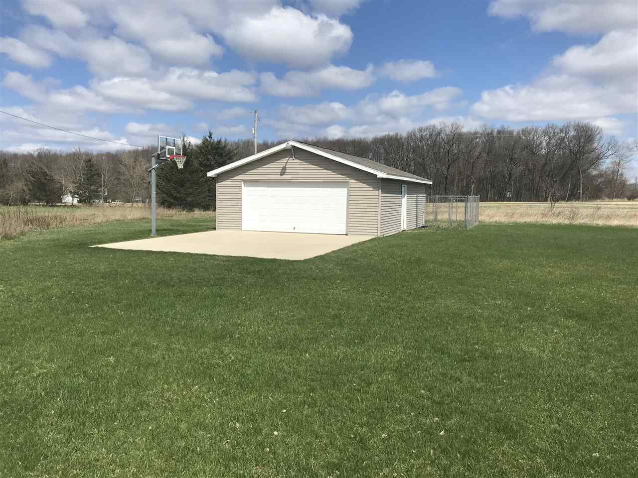 7387 6 6 Mile Road Battle Creek, MI 49014 - Photo 5 of 45