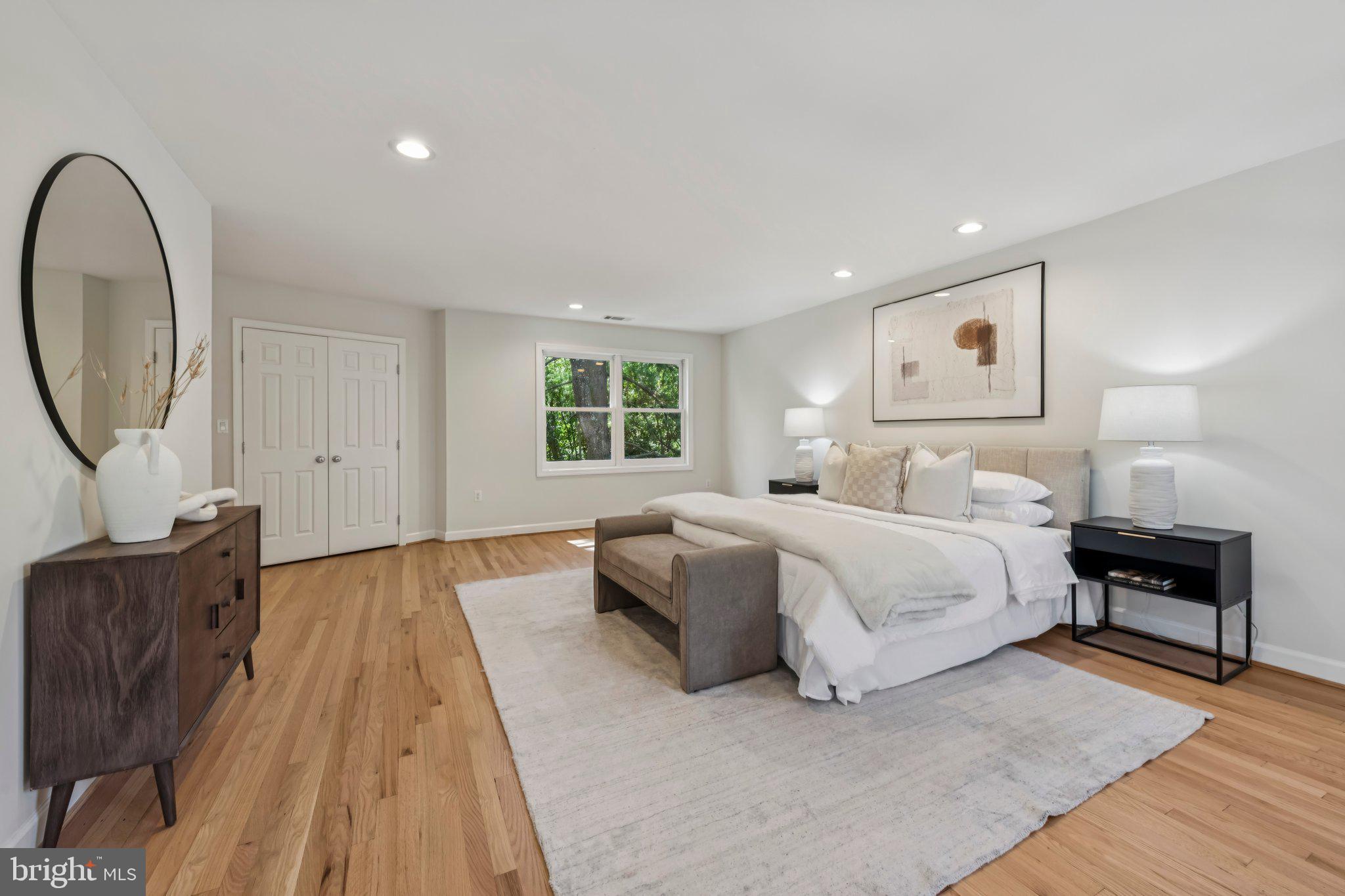 4730 Foxhall Crescent Northwest Washington, DC 20007 - Photo 18 of 37