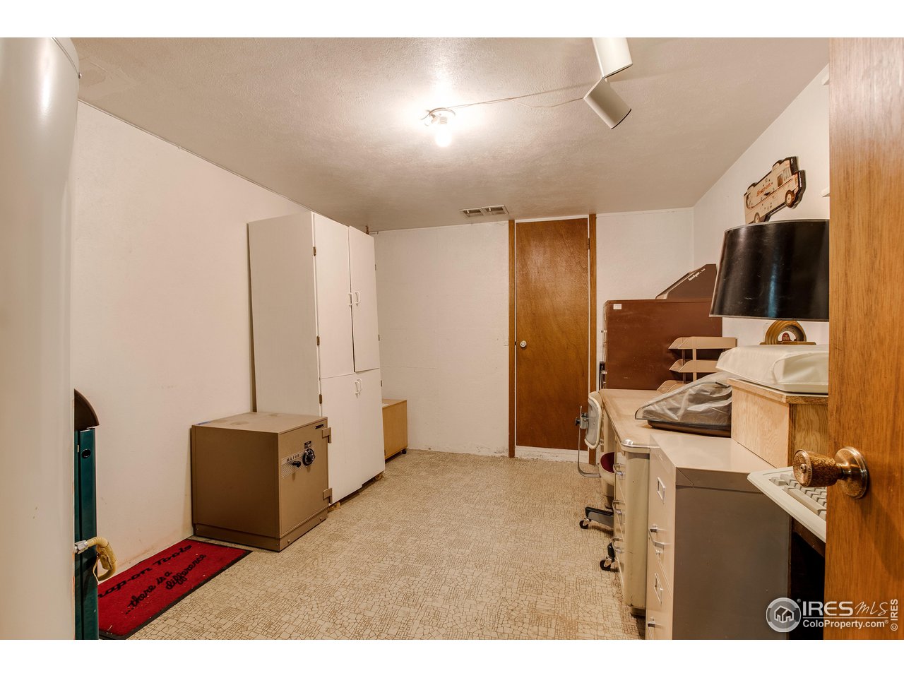 8985 Rogers Road Longmont, CO 80503 - Photo 26 of 34