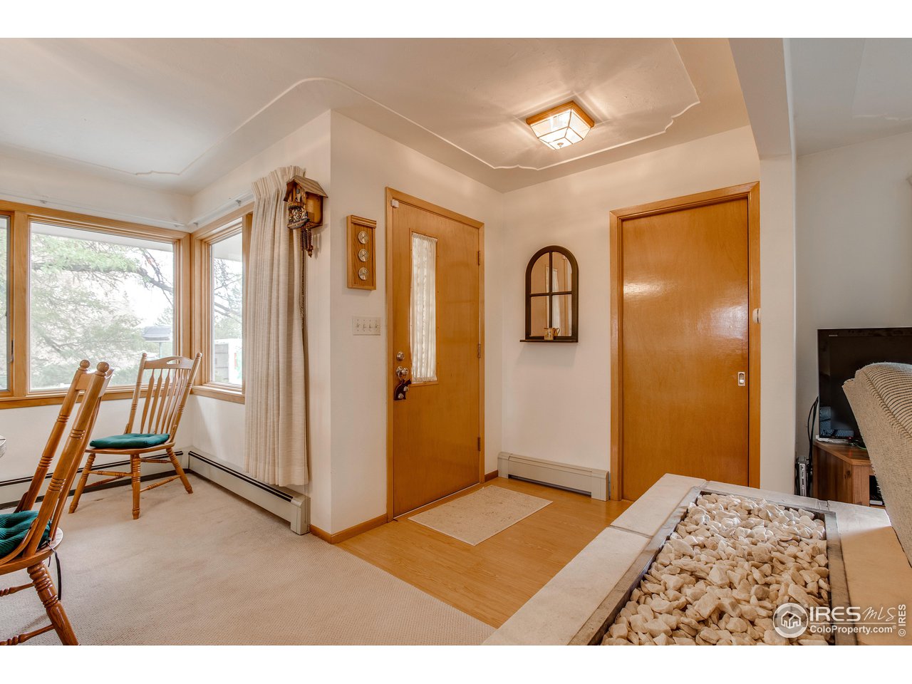 8985 Rogers Road Longmont, CO 80503 - Photo 6 of 34