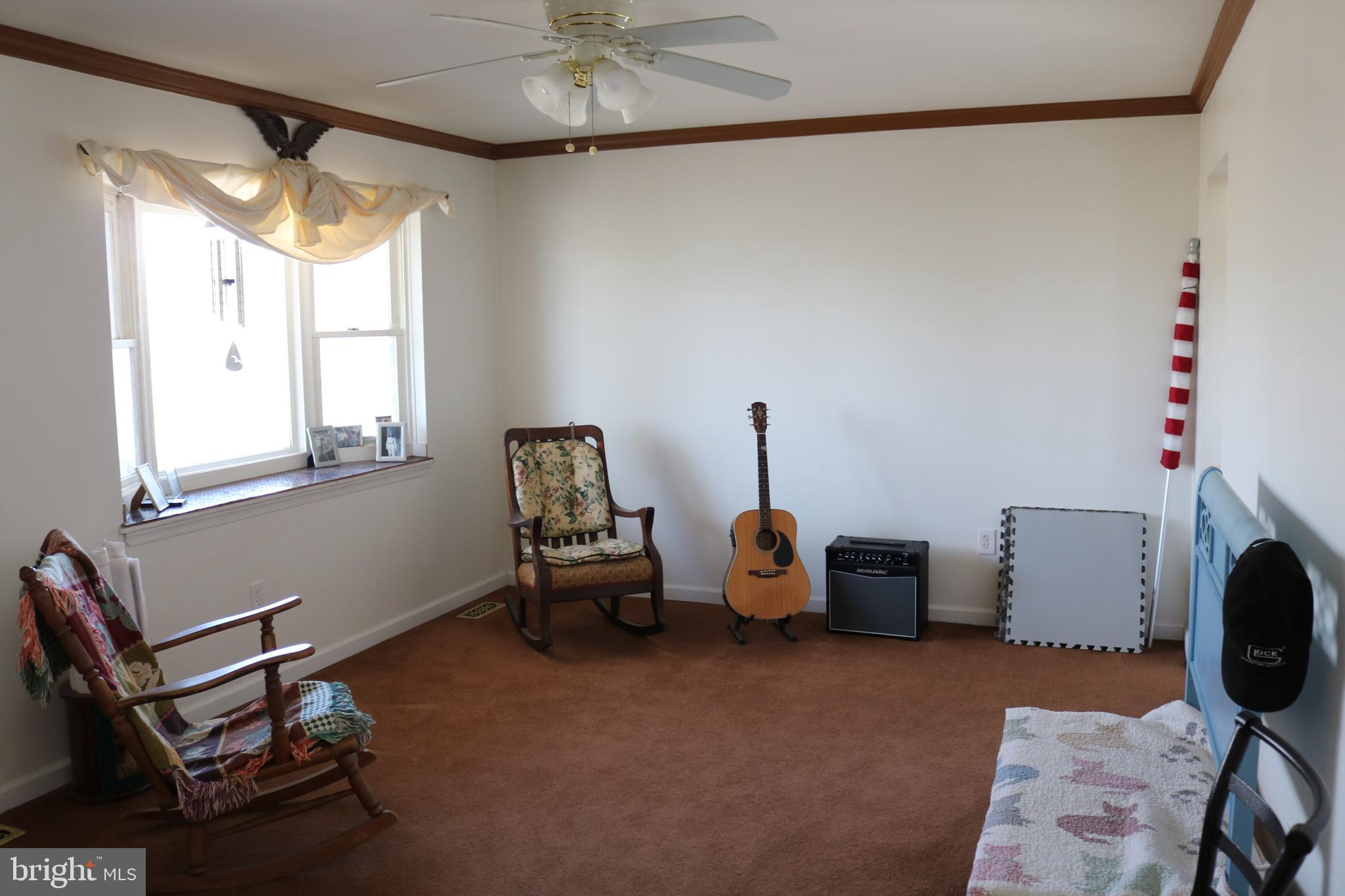 2261 Hughes Shop Road Westminster, MD 21158 - Photo 5 of 27 Gallery Image 5
