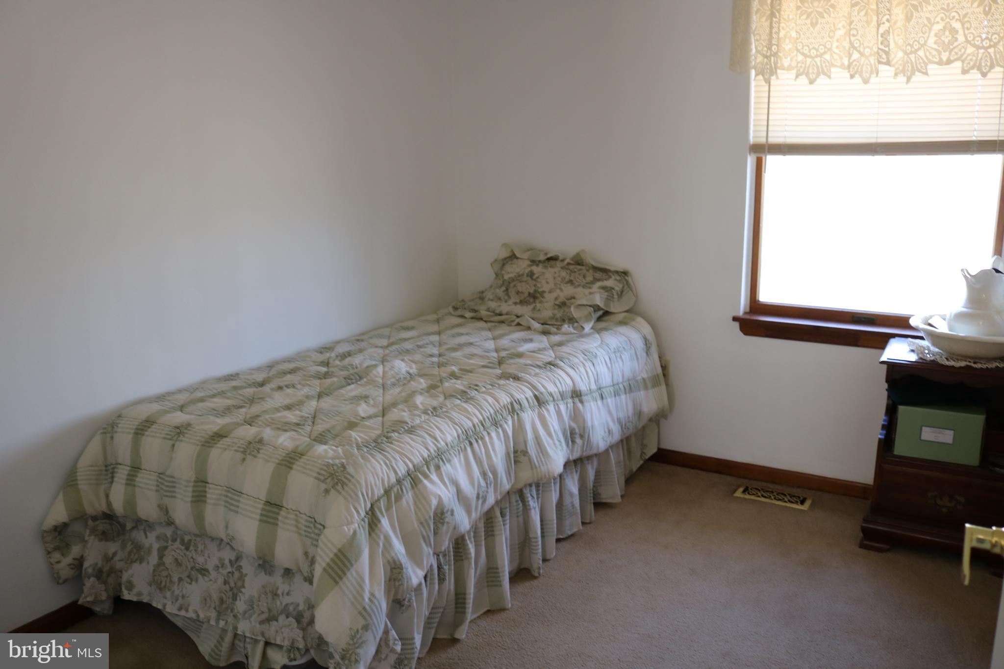 2261 Hughes Shop Road Westminster, MD 21158 - Photo 7 of 27 Gallery Image 7