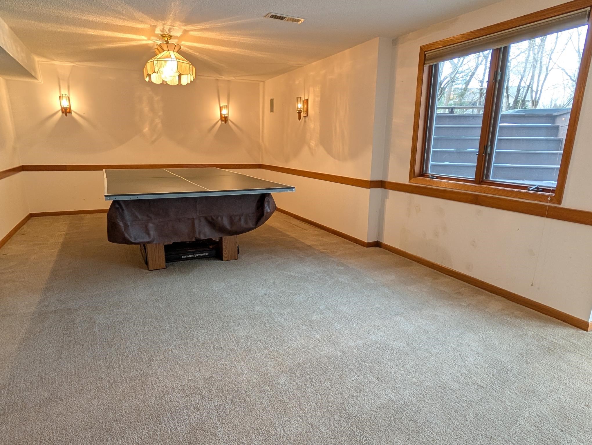 684 Sioux Drive Freeport, IL 61032 - Photo 24 of 44