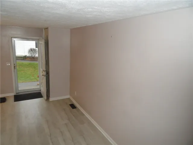 $1,650 | 20 Eagle Lane, Perinton, NY 14450