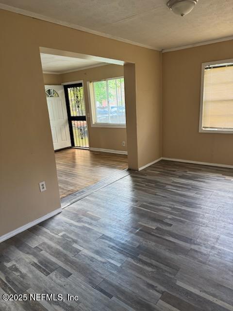 2702 Eventide Drive Jacksonville, FL 32209 - Photo 15 of 26 Diningroom to Livingroom