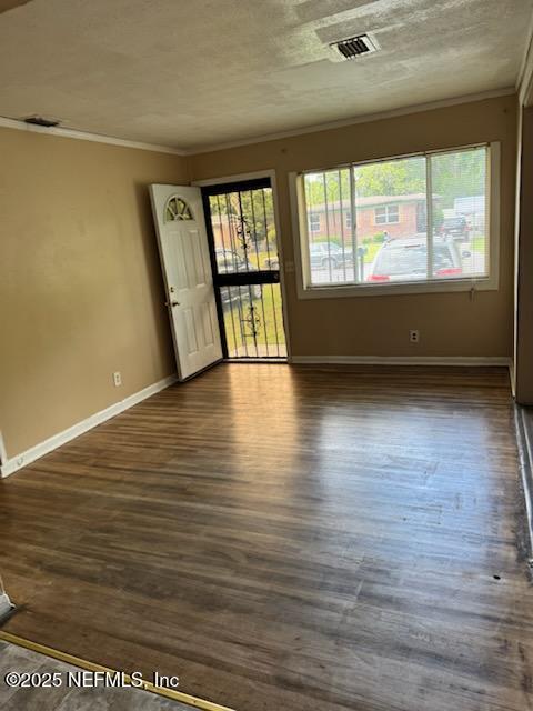 2702 Eventide Drive Jacksonville, FL 32209 - Photo 6 of 26 Livingroom