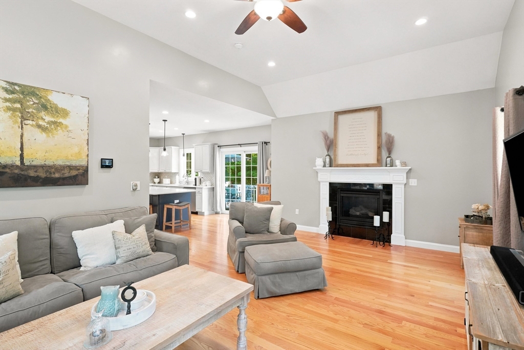 113 Thurlow Street Georgetown, MA 01833 - Photo 12 of 42