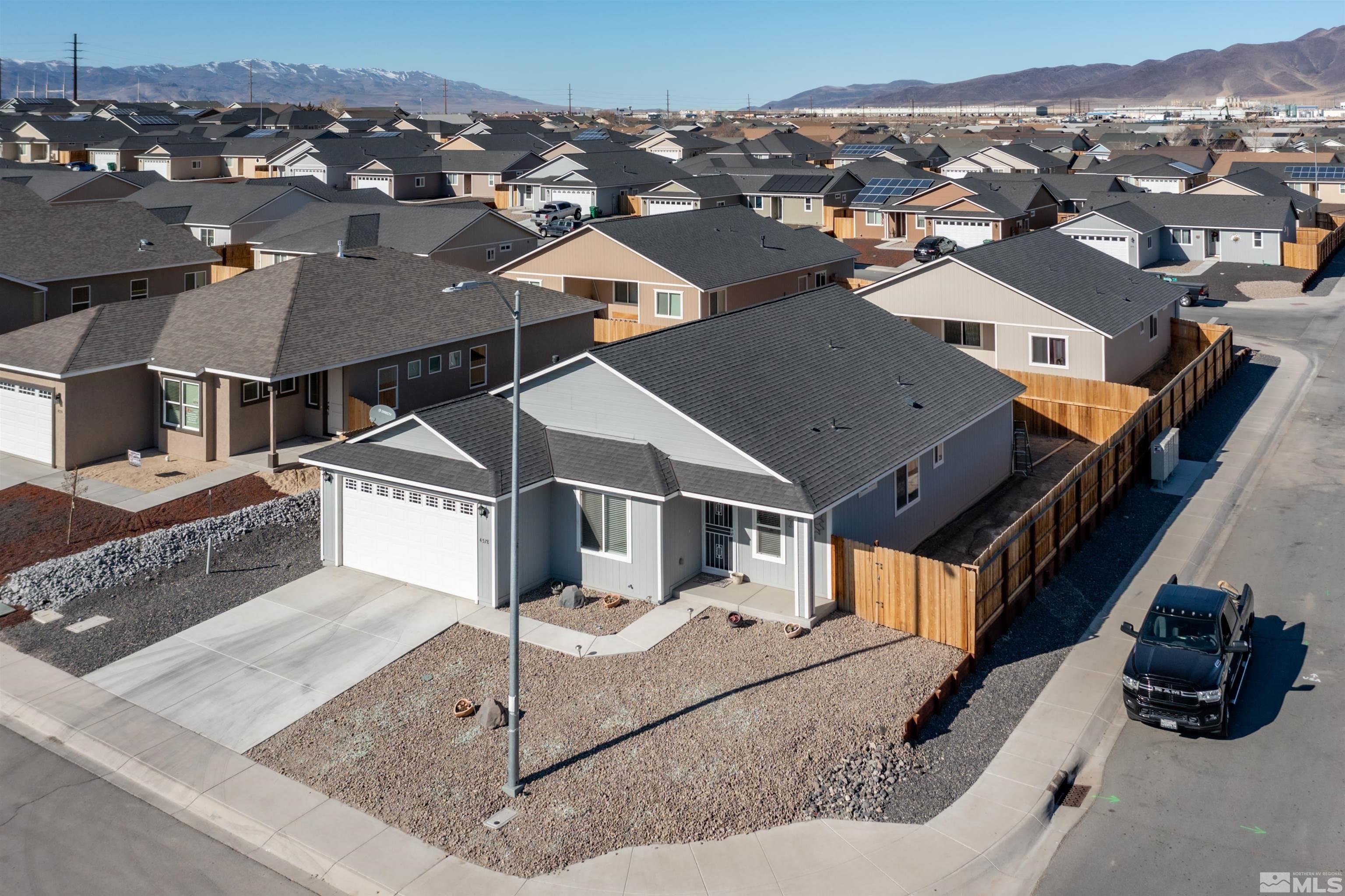 4578 Madison Road Fernley, NV 89408 - Photo 4 of 23 Photo 4