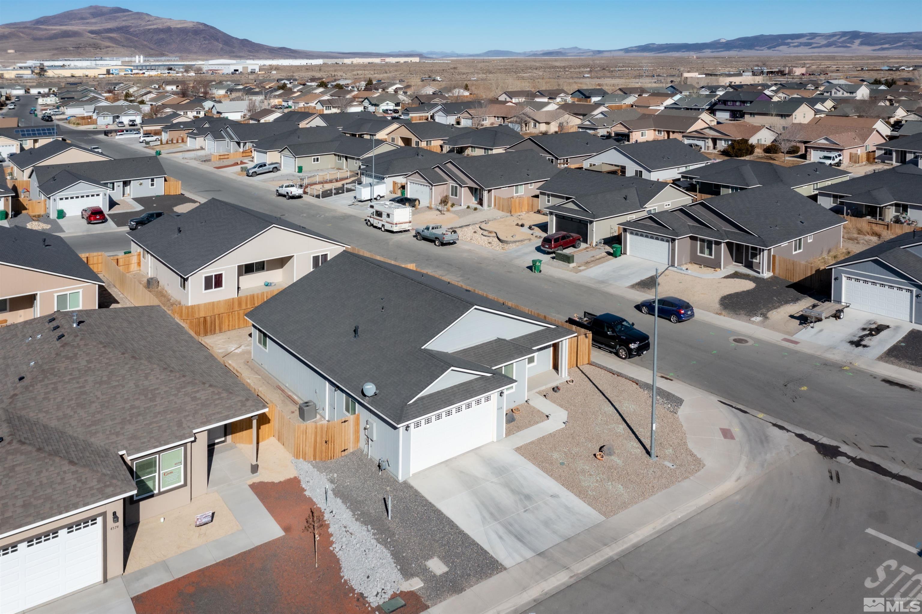 4578 Madison Road Fernley, NV 89408 - Photo 5 of 23 Photo 5