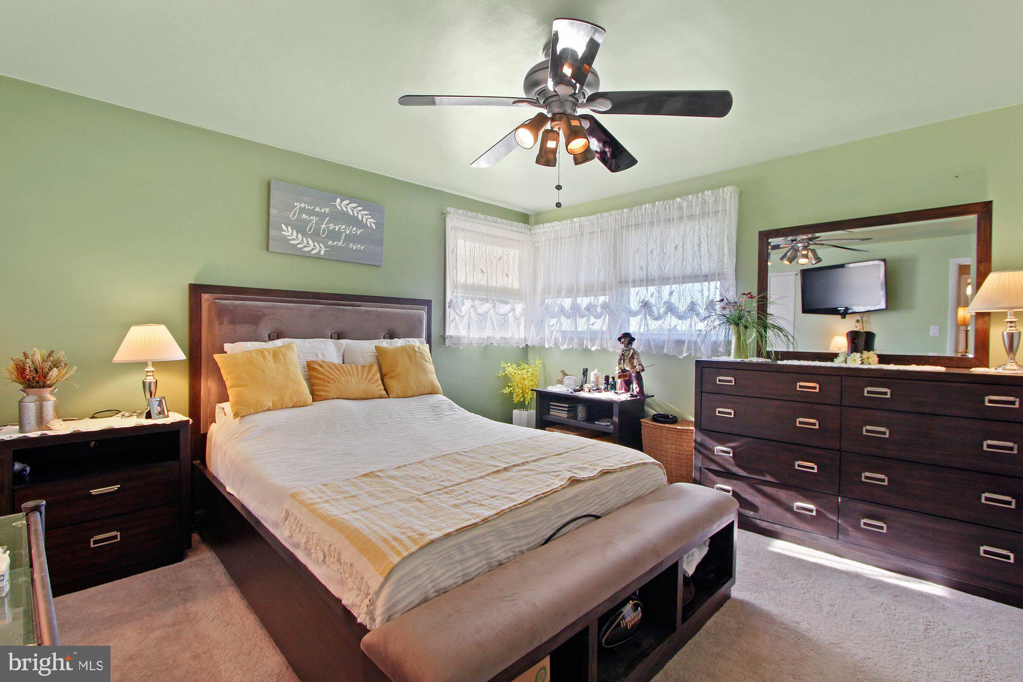 2462 Wharton Road York, PA 17402 - Photo 15 of 25 Gallery Image 15
