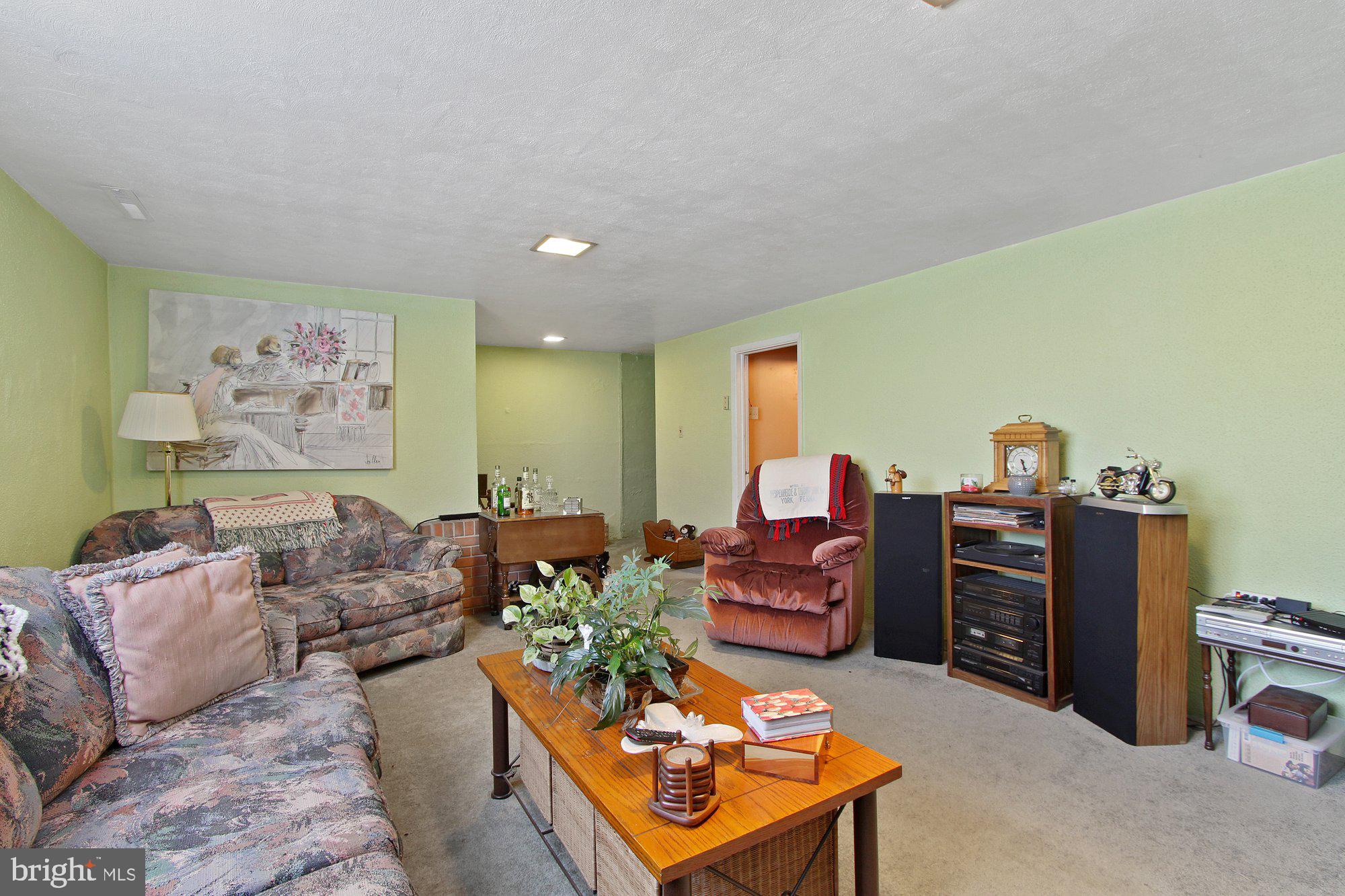 2462 Wharton Road York, PA 17402 - Photo 19 of 25 Gallery Image 19