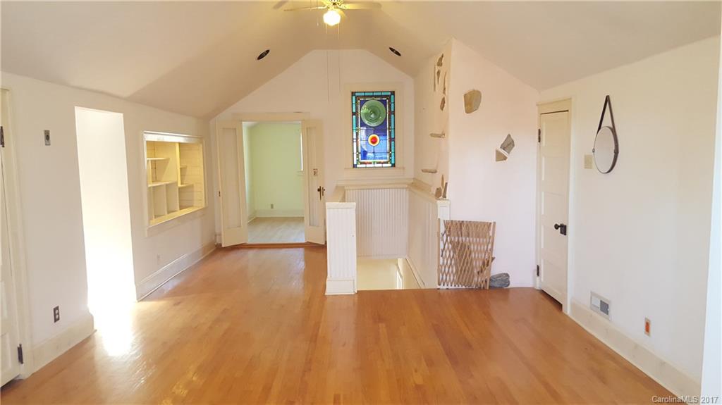 104 Church Road Fairview, NC 28730 - Photo 15 of 24 Gallery Image 15