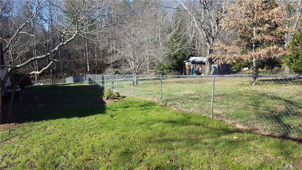 104 Church Road Fairview, NC 28730 - Photo 20 of 24 Gallery Image 20