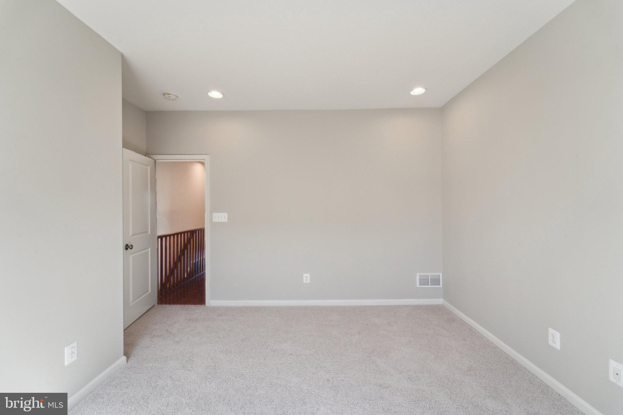 20398 Codman Drive Ashburn, VA 20147 - Photo 33 of 39 a view of an empty room