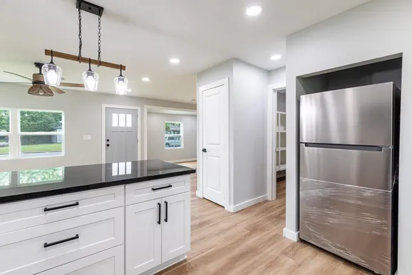 $1,750 | 9529 Fairland Drive, Houston, TX 77051