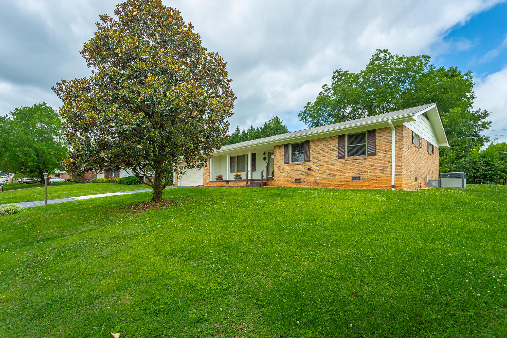 2321 David Lane Chattanooga, TN 37421 - Photo 5 of 64 2321 David Ln. HD-67