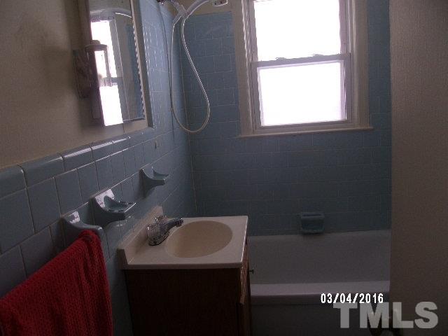 409 Erwin Road Dunn, NC 28334 - Photo 4 of 5 Gallery Image 4