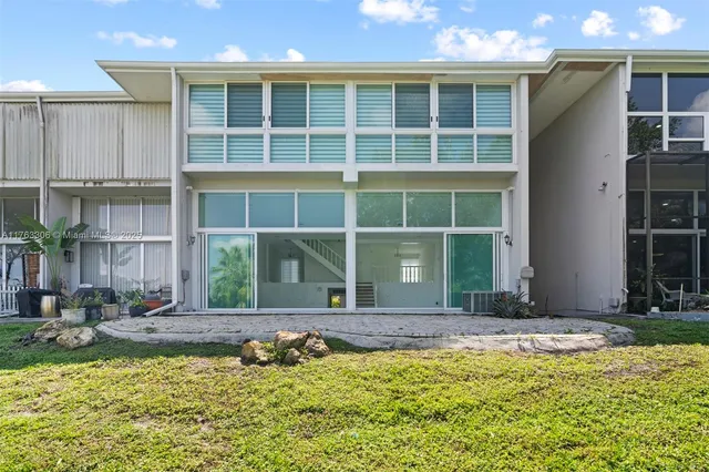 $699,900 | 6795 Brookline Drive, Hialeah, FL 33015