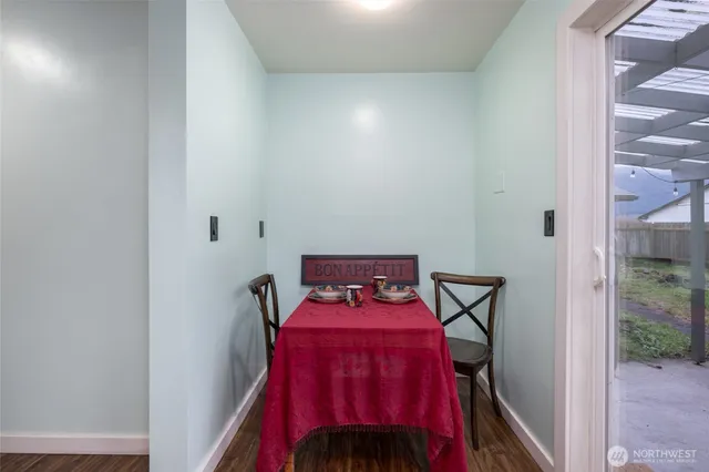 $524,900 | 879 North Fruitdale Road, Sedro-Woolley, WA 98284